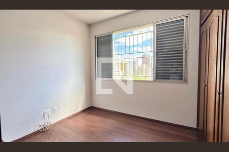 Apartamento à venda com 4 quartos, 179m² em Funcionários, Belo Horizonte