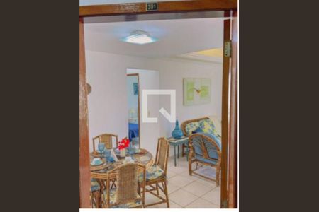 Sala de apartamento para alugar com 2 quartos, 80m² em Vila Nova, Cabo Frio