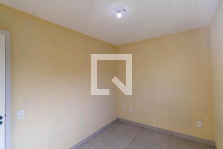 Quarto 1 de apartamento para alugar com 2 quartos, 40m² em Santa Cruz, Rio de Janeiro