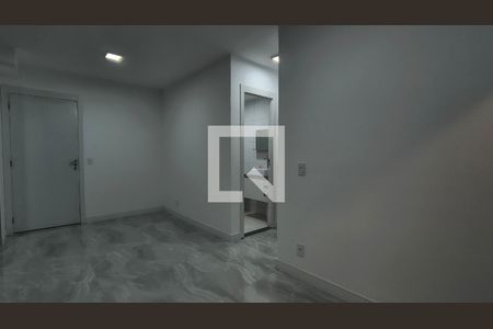 Sala de apartamento para alugar com 2 quartos, 49m² em Recreio dos Bandeirantes, Rio de Janeiro