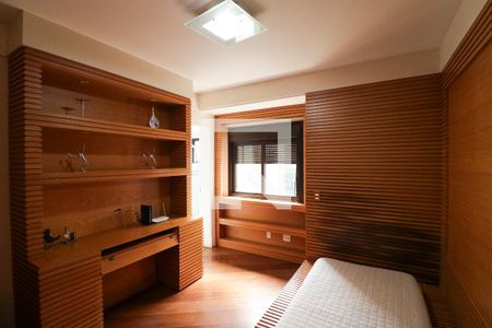 Suíte 1 de apartamento à venda com 4 quartos, 235m² em Santana, São Paulo