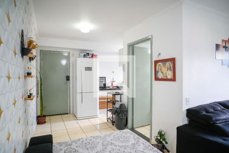 Sala de apartamento para alugar com 2 quartos, 50m² em Parque Fongaro, São Paulo