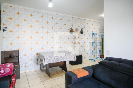 Sala de apartamento para alugar com 2 quartos, 50m² em Parque Fongaro, São Paulo