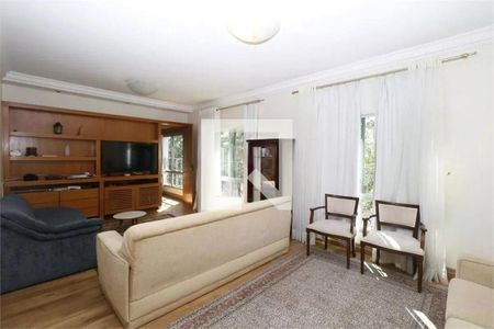 Apartamento à venda com 5 quartos, 213m² em Vila Clementino, São Paulo