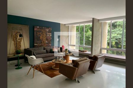 Casa à venda com 6 quartos, 900m² em Fazenda Morumbi, São Paulo