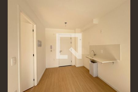 Sala/ Cozinha de apartamento para alugar com 1 quarto, 25m² em Freguesia do Ó, São Paulo