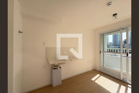 Sala/ Cozinha de apartamento para alugar com 1 quarto, 25m² em Freguesia do Ó, São Paulo