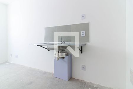 Cozinha de apartamento para alugar com 1 quarto, 27m² em Barra Funda, São Paulo