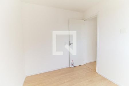 Quarto 1 de apartamento para alugar com 2 quartos, 42m² em Jardim Helian, São Paulo
