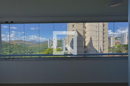 Apartamento para alugar com 3 quartos, 115m² em Vale do Sereno, Nova Lima