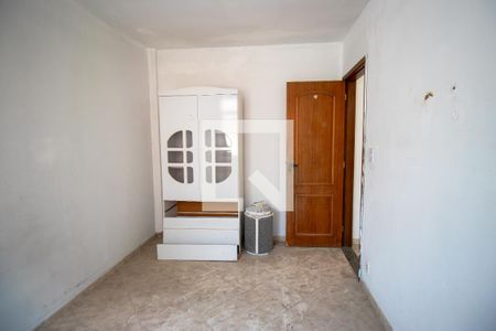 Quarto 2 de apartamento para alugar com 2 quartos, 95m² em Olaria, Rio de Janeiro