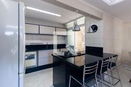 Cozinha de apartamento para alugar com 3 quartos, 96m² em Vila Prudente, São Paulo