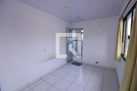 Sala/Quarto de casa para alugar com 1 quarto, 40m² em Vila Souza, São Paulo