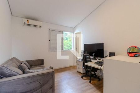 Casa à venda com 4 quartos, 202m² em Jardim Ampliacao, São Paulo