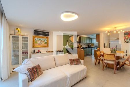 Casa à venda com 4 quartos, 202m² em Jardim Ampliacao, São Paulo