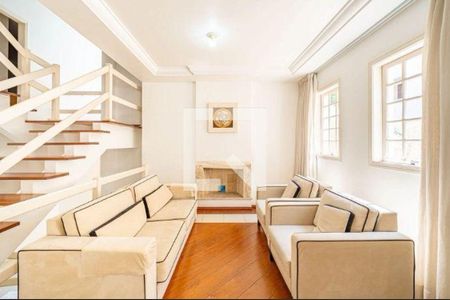 Casa à venda com 4 quartos, 346m² em Alphaville, Santana de Parnaíba