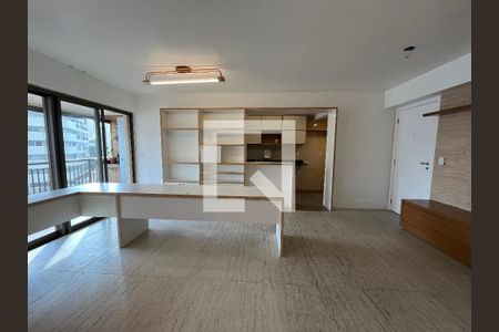L de apartamento para alugar com 3 quartos, 90m² em Botafogo, Rio de Janeiro