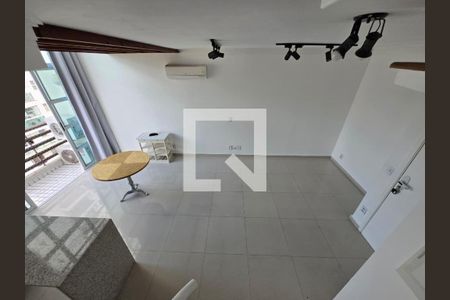 Apartamento para alugar com 1 quarto, 56m² em Alphaville Industrial, Barueri