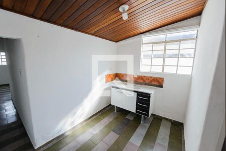Cozinha de casa para alugar com 1 quarto, 60m² em Parque Sao Luis, Taubaté