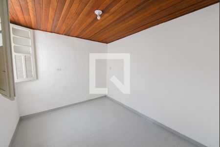 Quarto de casa para alugar com 1 quarto, 60m² em Parque Sao Luis, Taubaté
