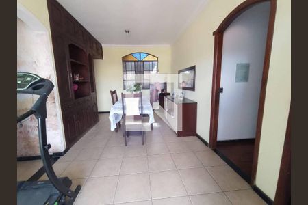 Casa à venda com 3 quartos, 360m² em São Salvador, Belo Horizonte