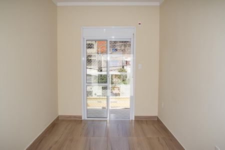 Suite de casa para alugar com 3 quartos, 101m² em Vila Paulo Silas, São Paulo