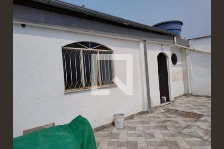 Área externa de casa para alugar com 2 quartos, 100m² em Bangu, Rio de Janeiro