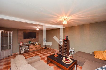 Sala de TV de casa à venda com 4 quartos, 250m² em Jardim dos Manacas, São Paulo