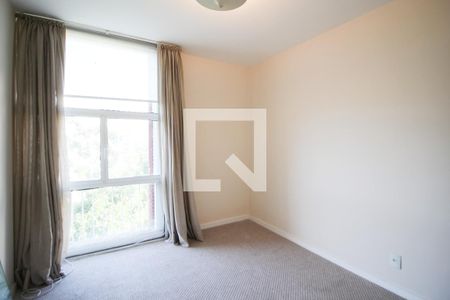 Quarto 2 de apartamento para alugar com 3 quartos, 150m² em Jardim Europa, São Paulo