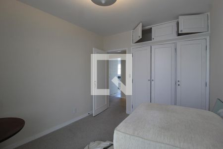 Quarto 1 de apartamento para alugar com 2 quartos, 150m² em Jardim Europa, São Paulo
