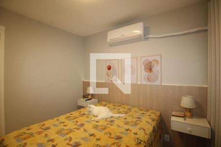 Quarto 1 de apartamento para alugar com 2 quartos, 52m² em Taquara, Rio de Janeiro