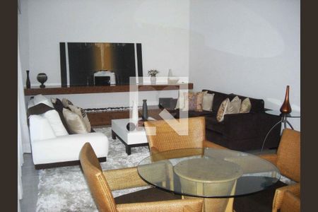 Casa de Condomínio à venda com 4 quartos, 470m² em Morumbi, São Paulo