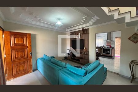 Sala de casa à venda com 3 quartos, 128m² em Santa Terezinha, Santo André