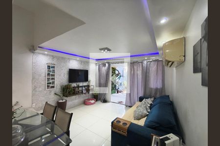 Casa de Condomínio para alugar com 3 quartos, 120m² em Taquara, Rio de Janeiro