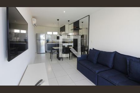 Apartamento para alugar com 1 quarto, 70m² em Algodoal, Cabo Frio