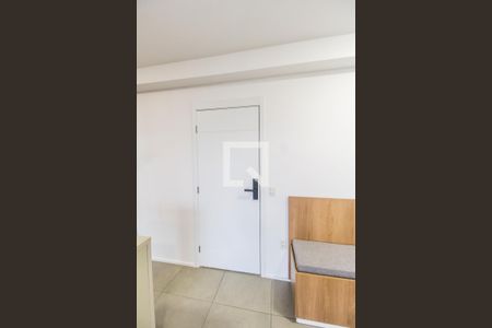 Entrada de apartamento para alugar com 2 quartos, 64m² em Alphaville Empresarial, Barueri