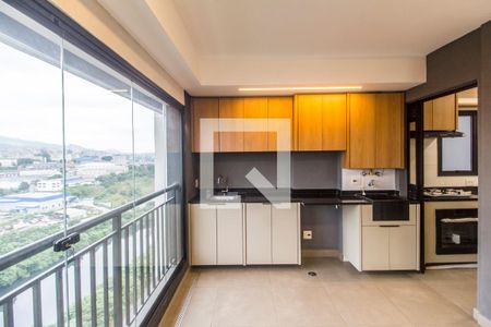 Varanda de apartamento para alugar com 2 quartos, 64m² em Alphaville Empresarial, Barueri