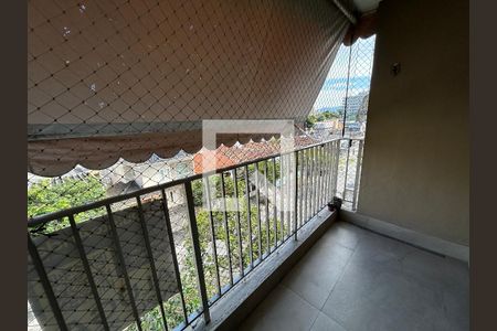 Varanda da sala de apartamento para alugar com 2 quartos, 75m² em Vila Valqueire, Rio de Janeiro