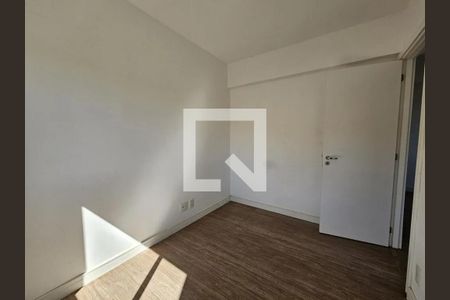 Quarto 1 de apartamento para alugar com 2 quartos, 50m² em São José, Porto Alegre