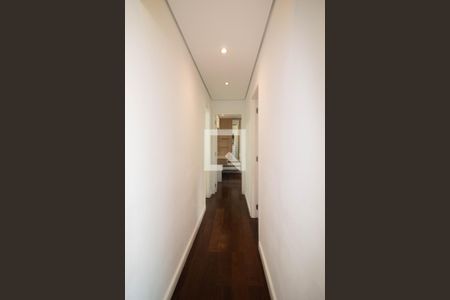 Corredor de apartamento à venda com 2 quartos, 58m² em Jardim Flor da Montanha, Guarulhos