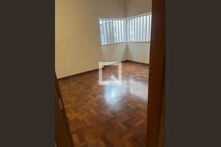 Foto 17 de casa para alugar com 6 quartos, 353m² em Vila Clementino, São Paulo