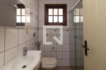 Banheiro de casa para alugar com 3 quartos, 400m² em Jardim Botânico, Porto Alegre