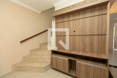 SALA de casa para alugar com 2 quartos, 75m² em Vila Iapi, Campinas