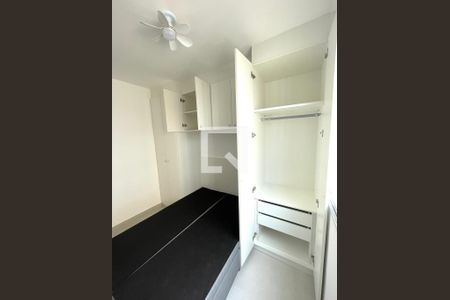 Quarto de apartamento para alugar com 2 quartos, 34m² em Várzea da Barra Funda, São Paulo