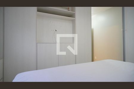 Quarto 1 suite  de apartamento para alugar com 3 quartos, 70m² em Passo D’areia, Porto Alegre