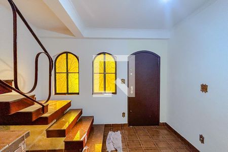 Hall de entrada de casa para alugar com 3 quartos, 120m² em Vila Carrão, São Paulo