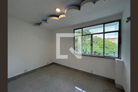 Quarto 1 de apartamento para alugar com 3 quartos, 75m² em Vila Valqueire, Rio de Janeiro