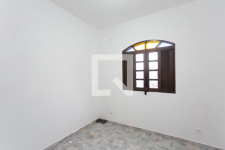 Quarto  de casa para alugar com 2 quartos, 200m² em Parque Guarani, São Paulo