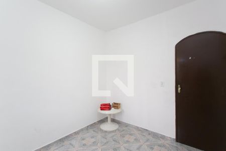 Quarto  de casa para alugar com 2 quartos, 200m² em Parque Guarani, São Paulo