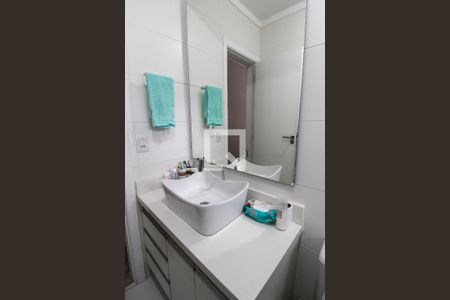Banheiro do Quarto 1 de casa para alugar com 3 quartos, 120m² em Vila Sao Luis, São Paulo